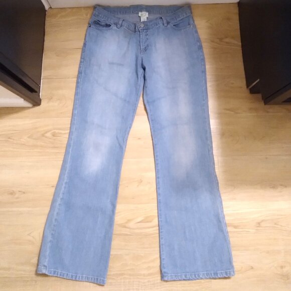 "To the 9" Jeans - Waist: 34"/Inseam: 30" - Size S. - Picture 2 of 3